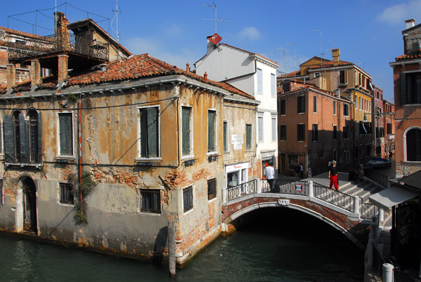 Ponte S. Pantalon, Venice