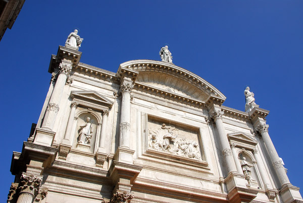 Chiesa di S. Rocco with a faade from 1771, Venice