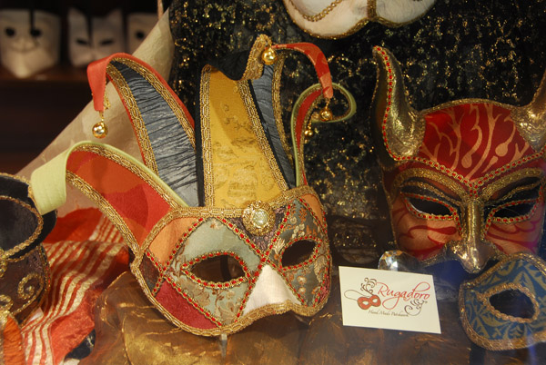 Hand-made Venetian patchwork Carnival Masks by Rugadoro