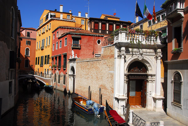 ...wandering north of Piazza di San Marco