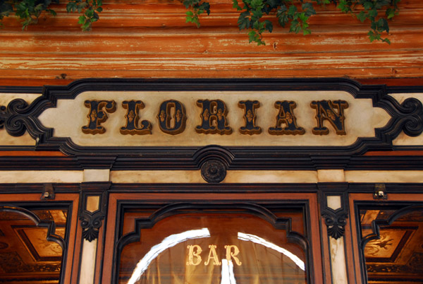 Caf Florian in the arcade of the Procuratie Nuove, St. Mark's Square