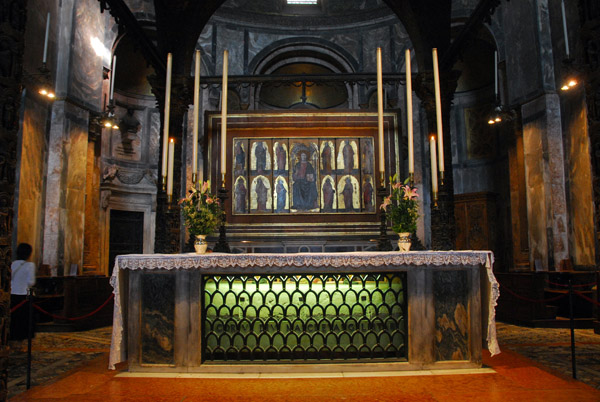 High altar, Basilica di San Marco
