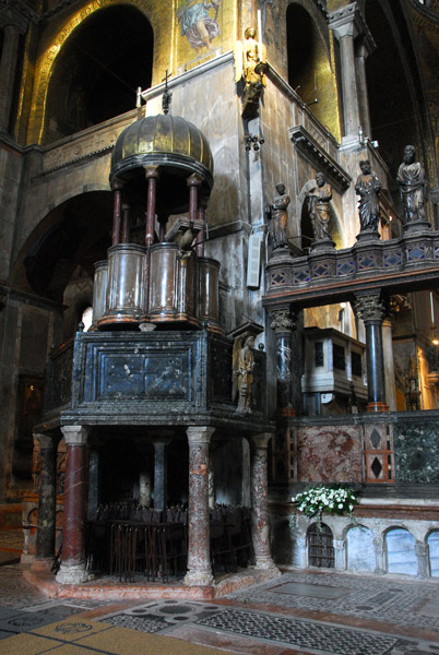 Pulpit to the left of the High Altar, St. Mark's Basilica