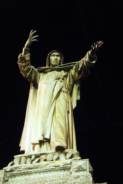 Piazza Savonarola, Ferrara