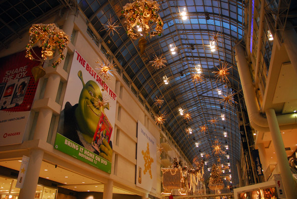 Eaton Centre at Christmas time, Toronto