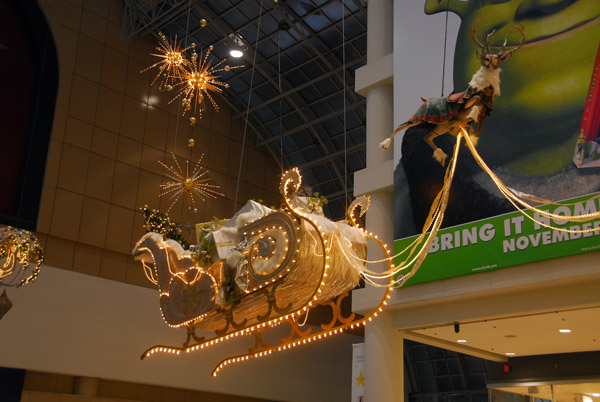 Eaton Centre at Christmas time, Toronto