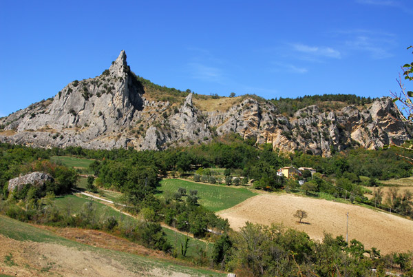 Monte Gregorio, a pinnacle in the Apennine Mountains, near San Leo (N43 54 48/E12 12 36)