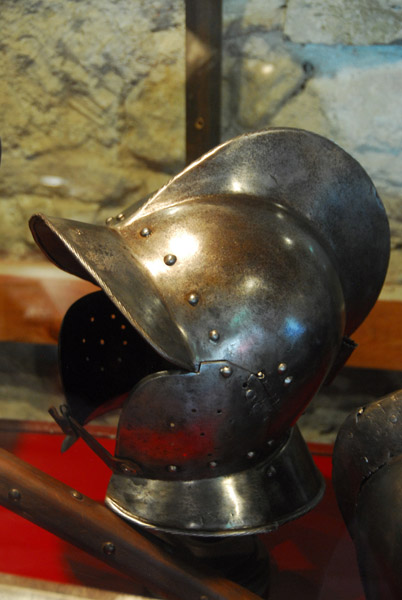 Verucchio Castle arms & armor collection