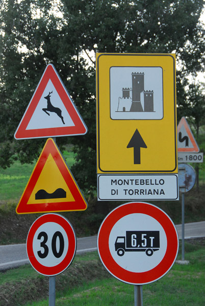 Road to Montebello and Torriana Castles