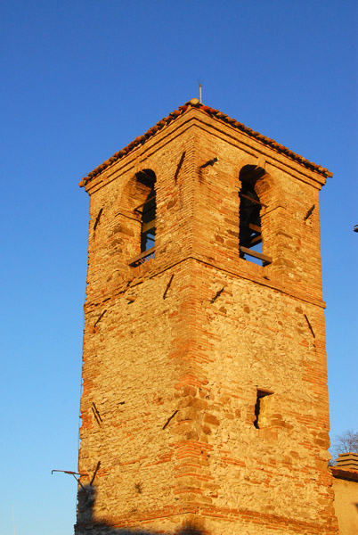Torre Civica, village of Montebello