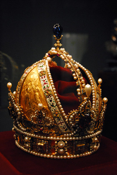 Crown of Kaiser Rudolf II, 1602