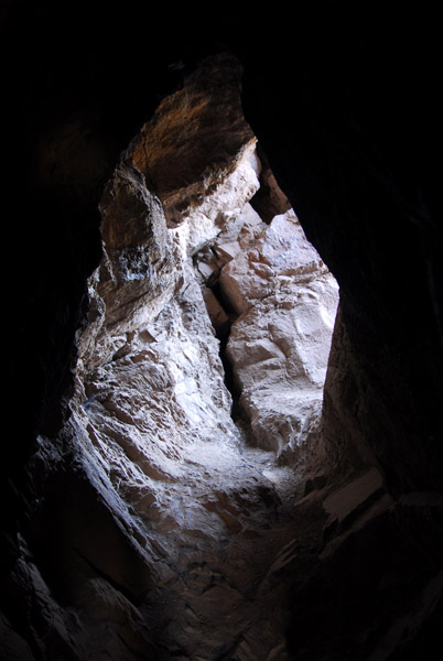 Inca tunnel at Pisaq