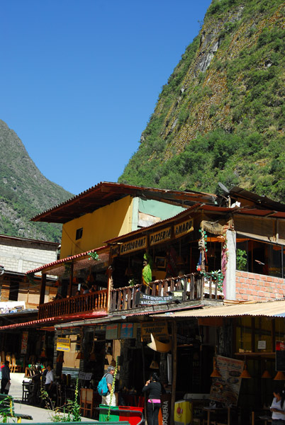 Main square, Aguas Calientes