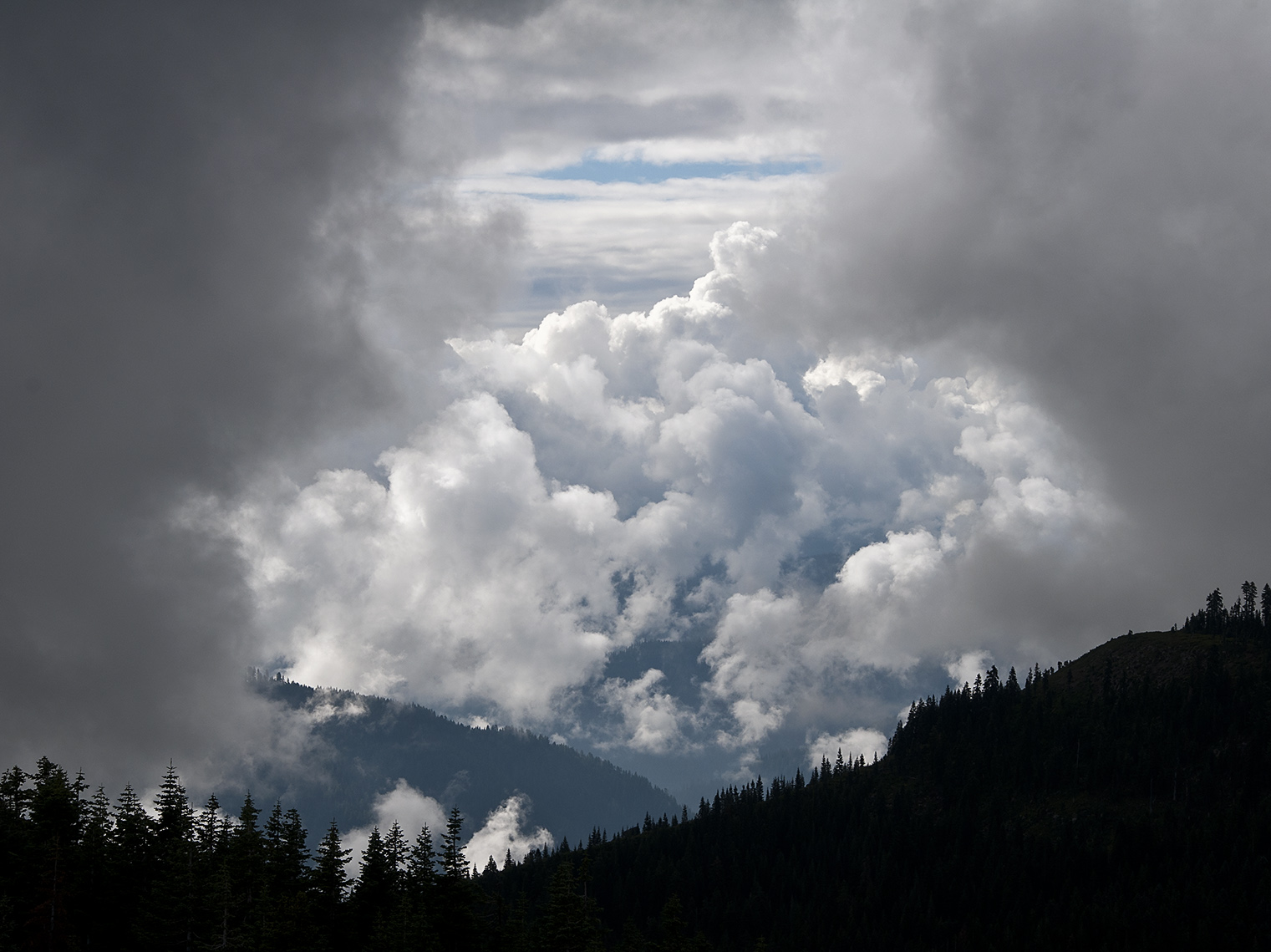 Storm Clearing Window 29 Aug 2010