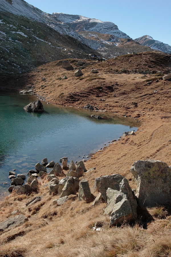 Small lake seen from the top of the Julier Pass