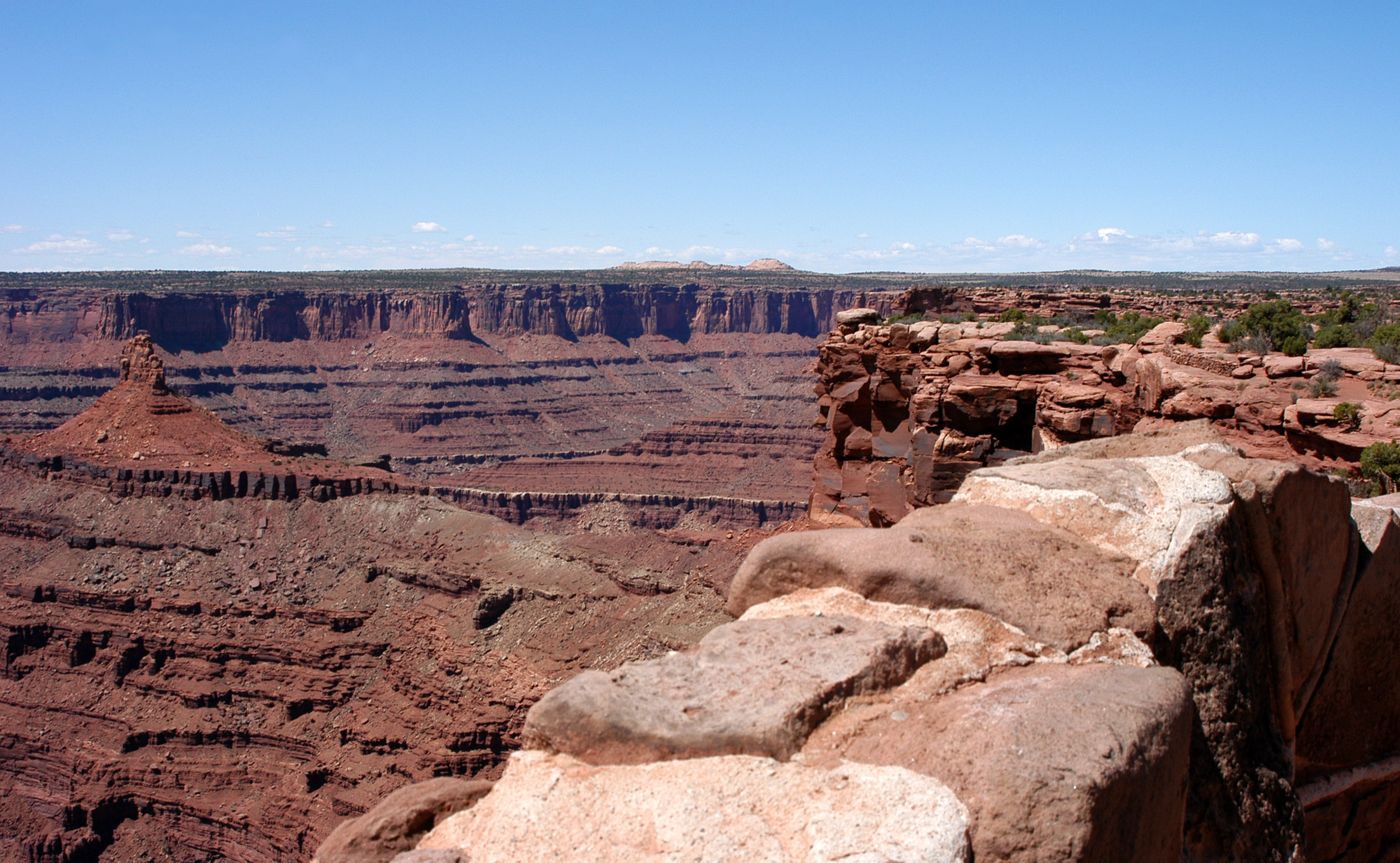 Western panorama #6: precipice