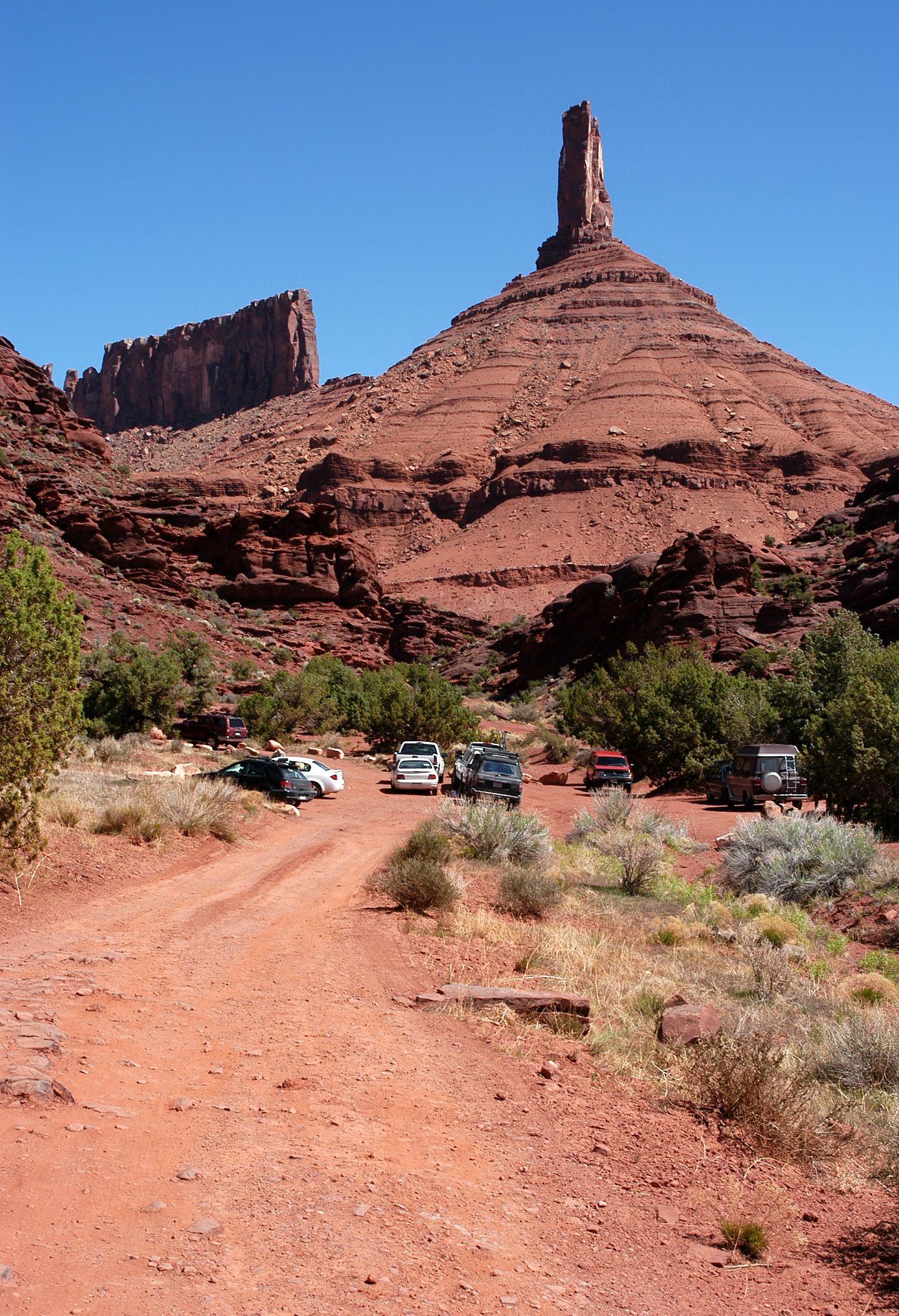 Castleton Tower (Castle Rock) from the trailhead access road