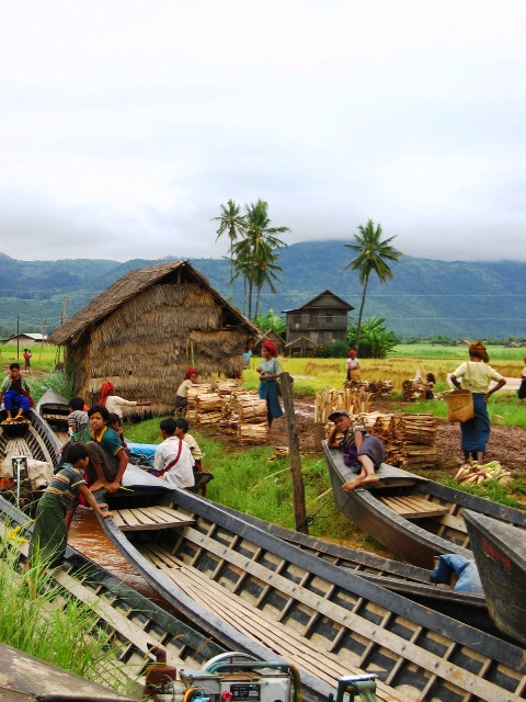 Inle Lake 024.jpg