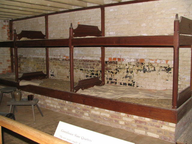 Mount Vernon slave quarters.jpg