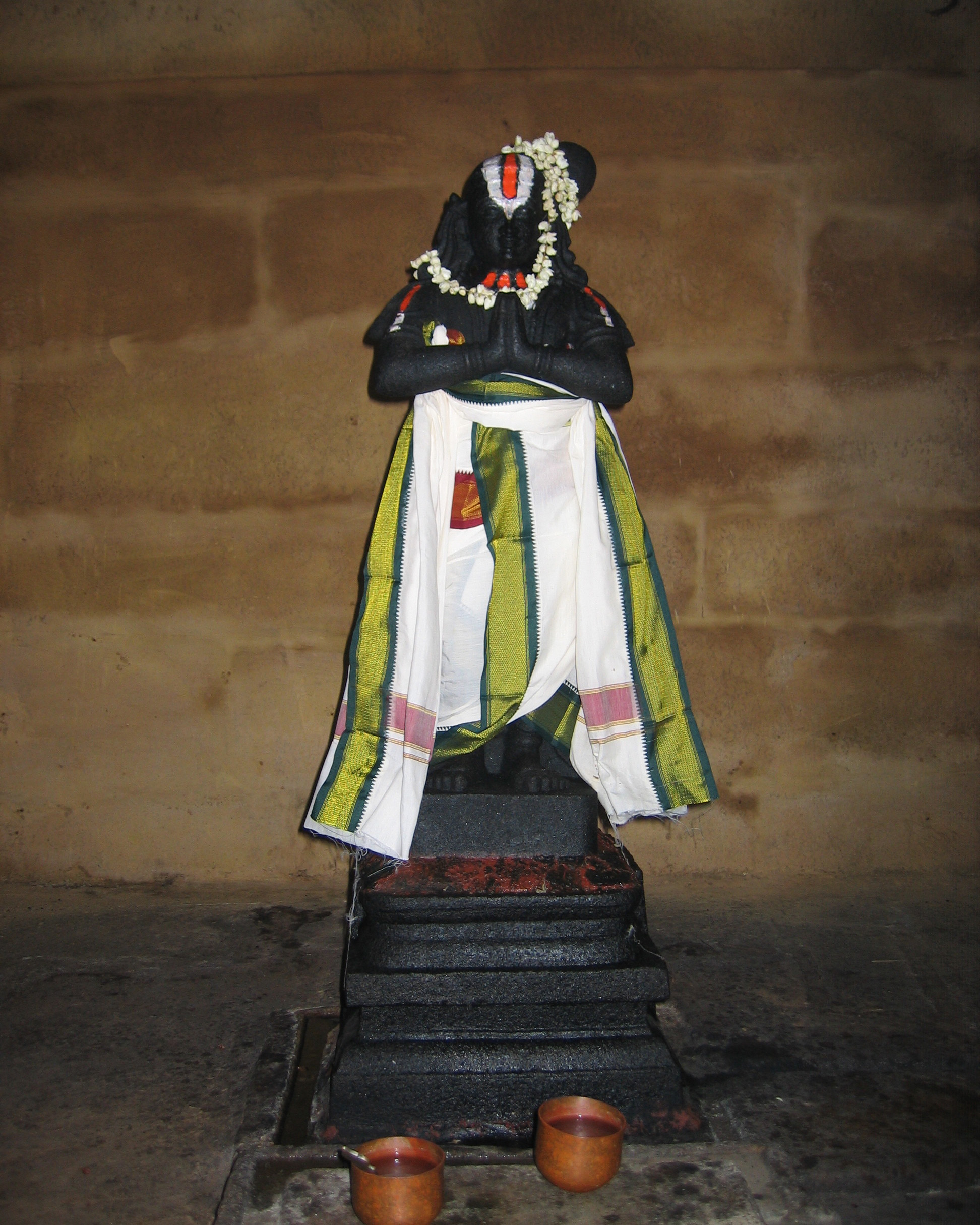 thirumankai_thiruvarasu2.jpg