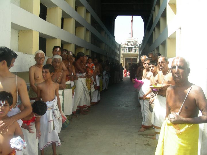 03-srivaishnava goshti.jpg