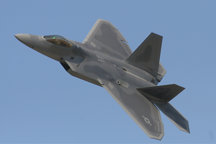 F-22 Raptor Climbing Out