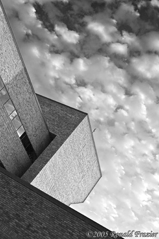 The Mardigian Sky - 2005 UMD Photo Contest Winner - Black & White