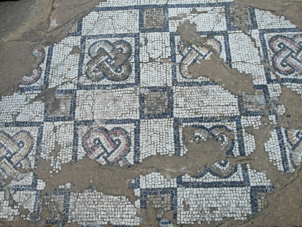 Dougga