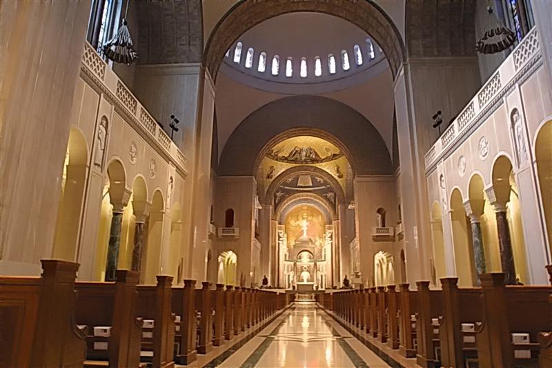  Entry toward Altar  IMG_0102.jpg