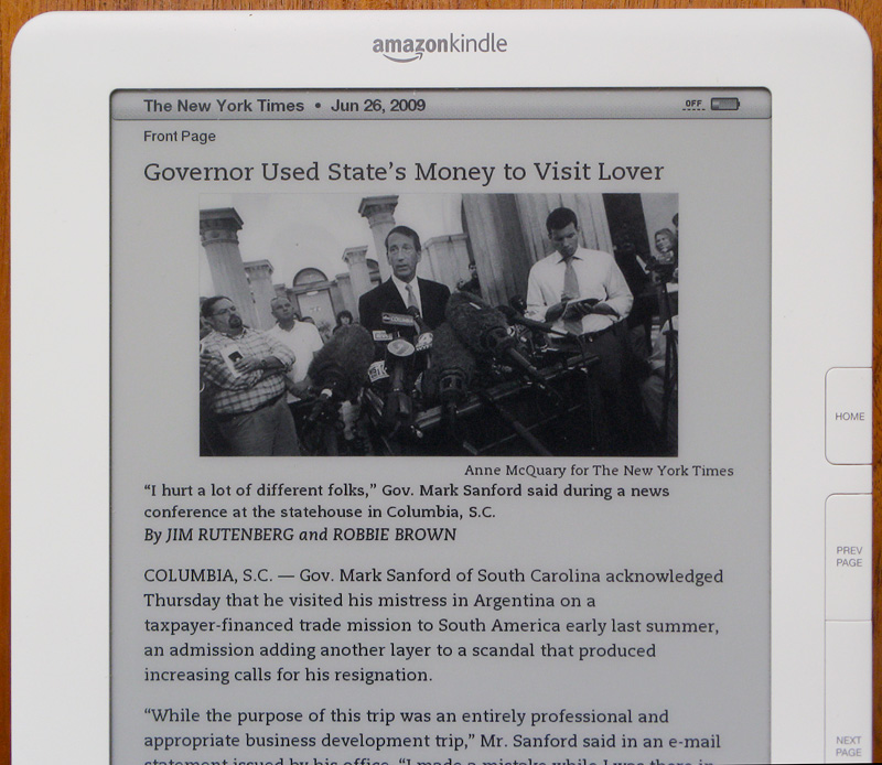 NYT photos are higher res with Kindle DX