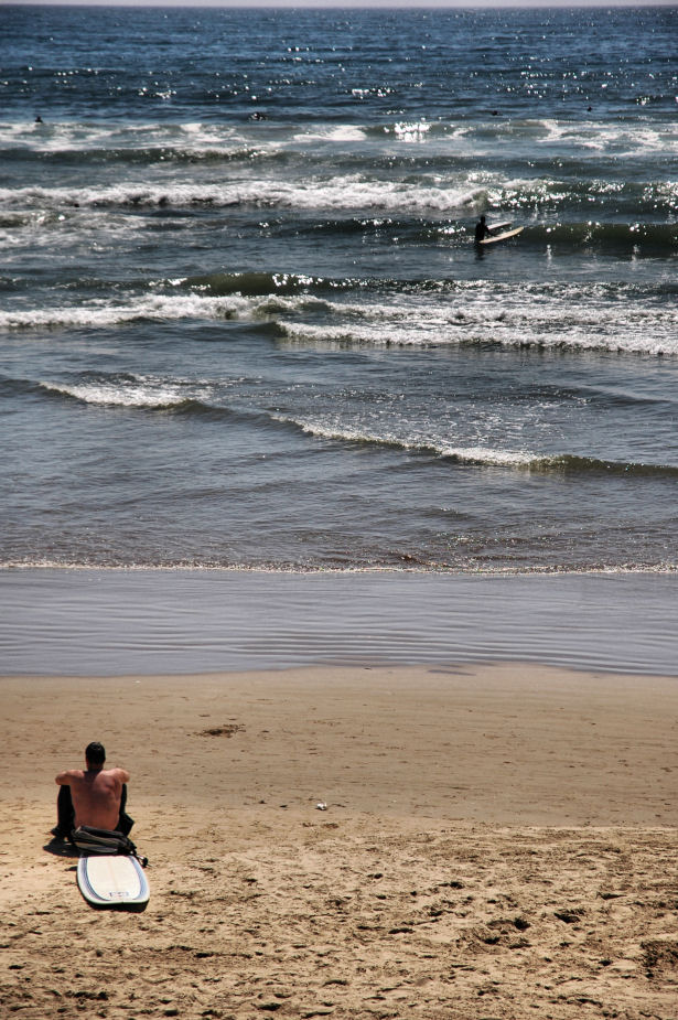 Waiting for the surf to rise