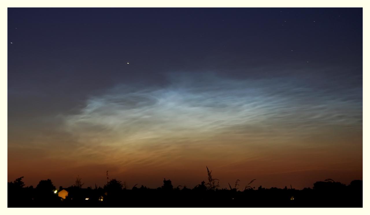 NLC - 2005 06 14 - 21.53 UT