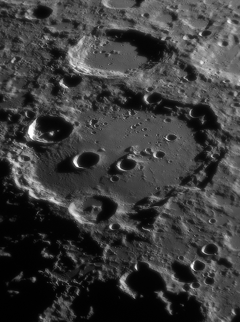 Clavius  Udate: 2006/09/15