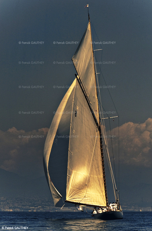 Moonbeam IV 5538.jpg