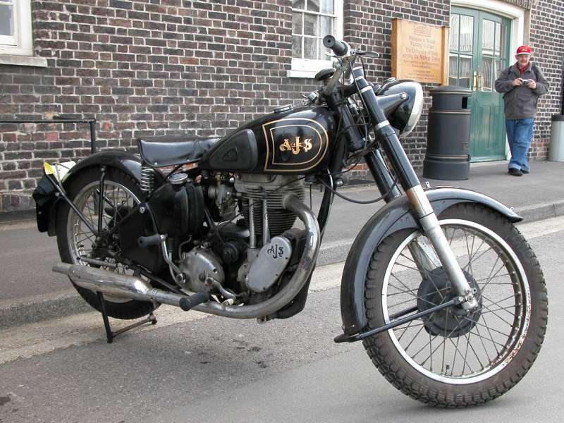 AJS