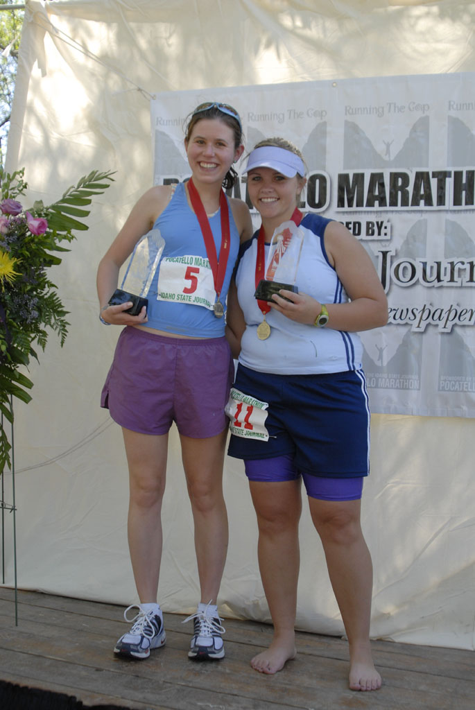 Rachel Dowling of Philadelphia at left accepting Pocatello Marathon Award smallfile _DSC0610.jpg