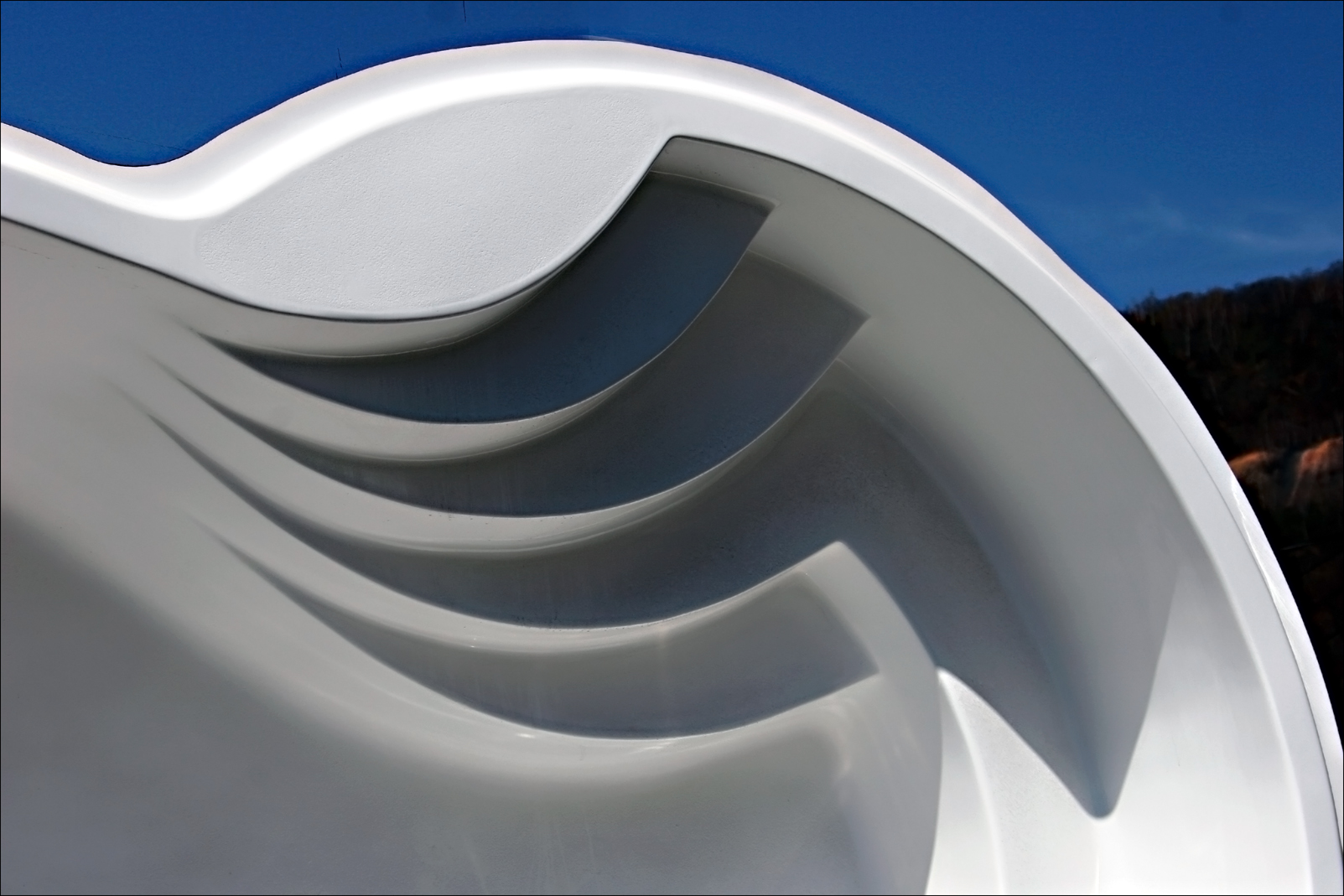 Homage to Barbara Hepworth.
