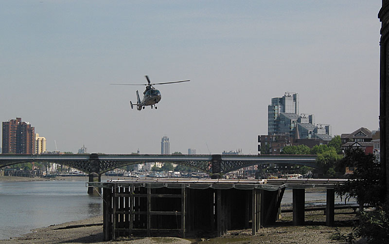 Helicopter landing 2