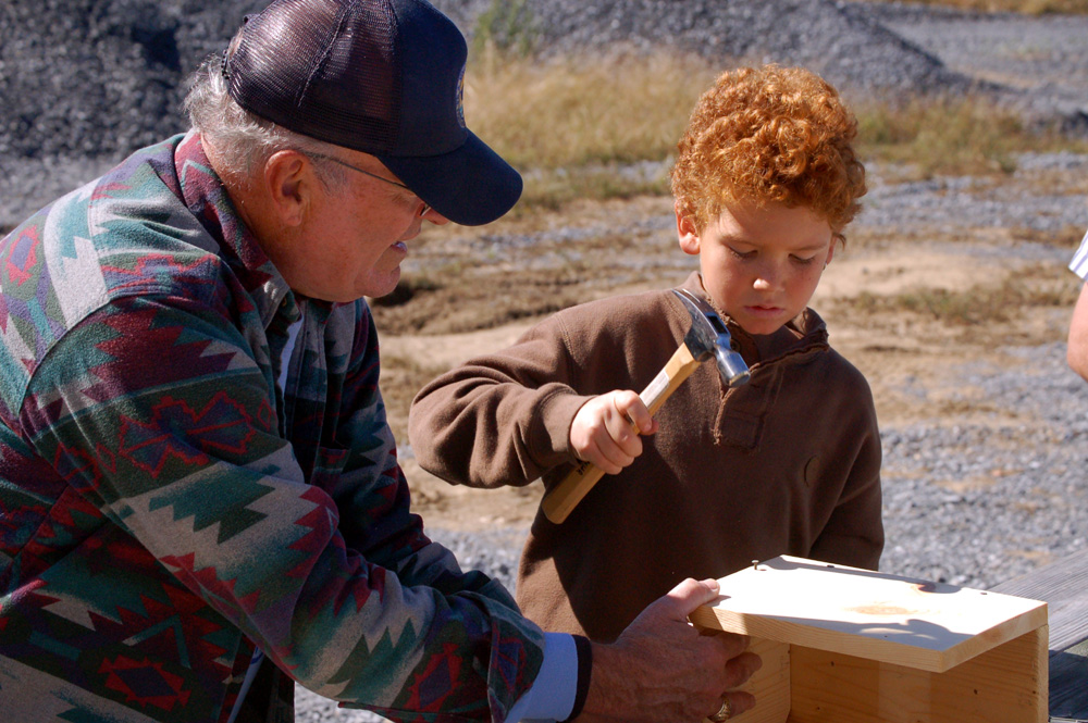 Waterfowl Fest 2006 - Assembling Nest Boxes