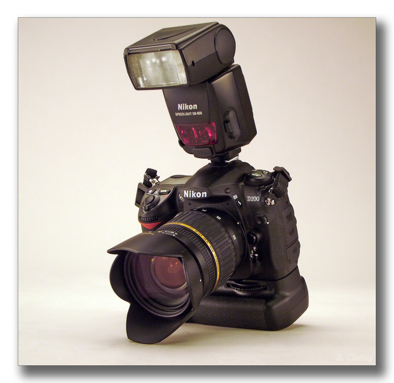 SOLD! Nikon D200, MB-D200 grip, SB800 flash and Tamron 17-50 f2.8