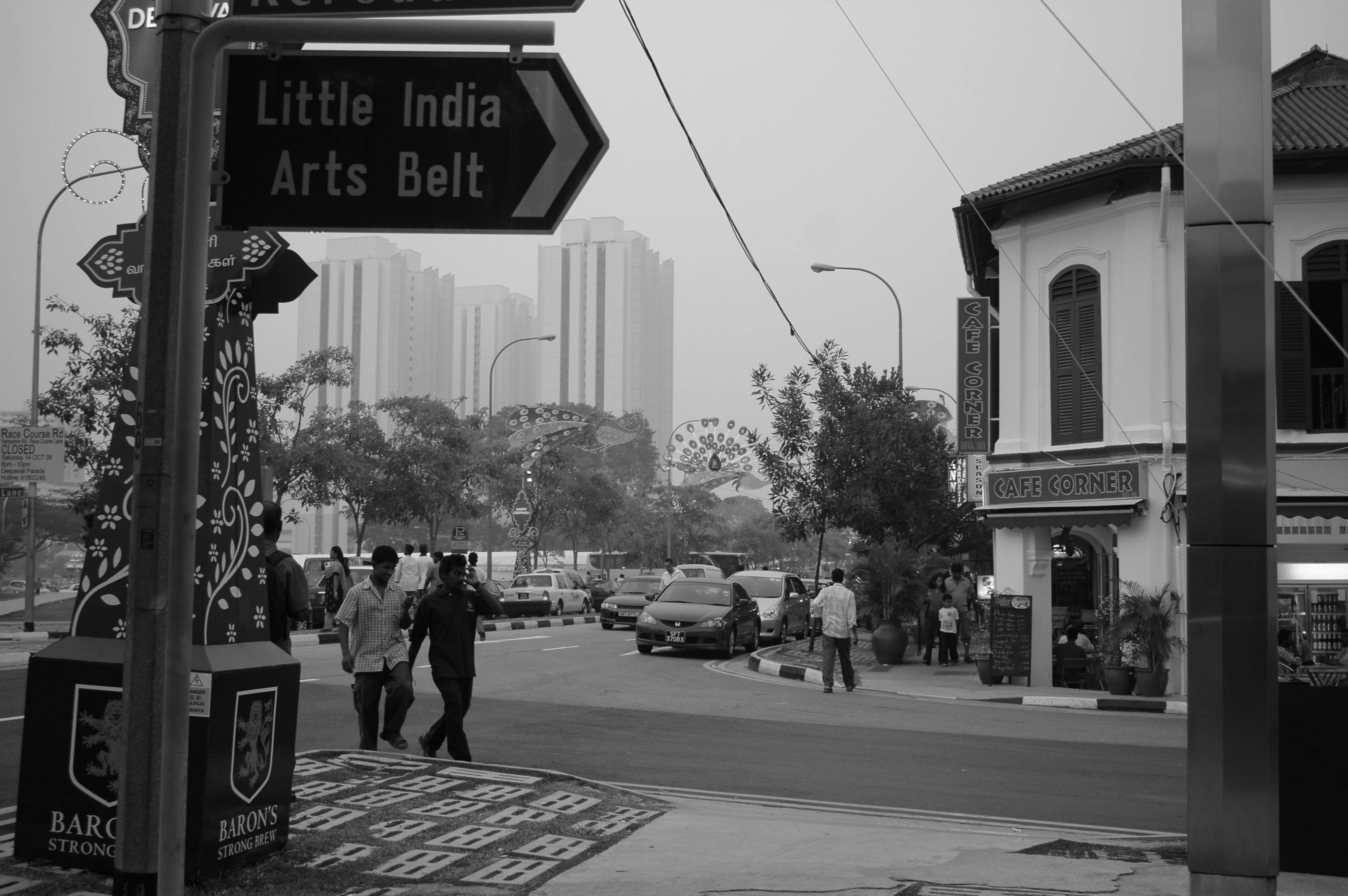 Hazy Singapore (Average PSI is 101 - Unhealthy Level)