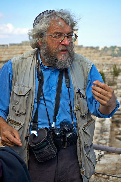 Misha Ezer