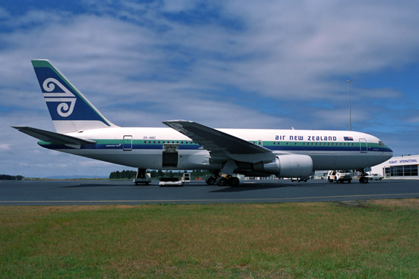 AIR NEW ZEALAND BOEING 767 200 HBA RF 187 20.jpg