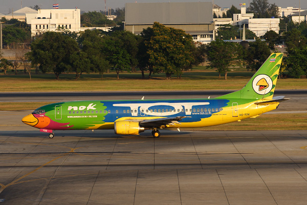 NOK AIR BOEING 737 400 BKK RF.jpg