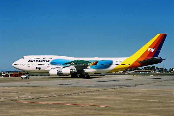 AIR PACIFIC BOEING 747 400 SYD RF 1759 18.jpg