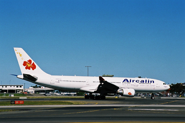 AIR CALIN AIRBUS A330 200 SYD RF 1759 28.jpg