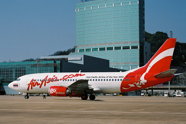 AIR ASIA BOEING 737 300 MFM RF 1909 9.jpg