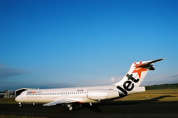 JETSTAR BOEING 717 NTL RF 1832 7.jpg