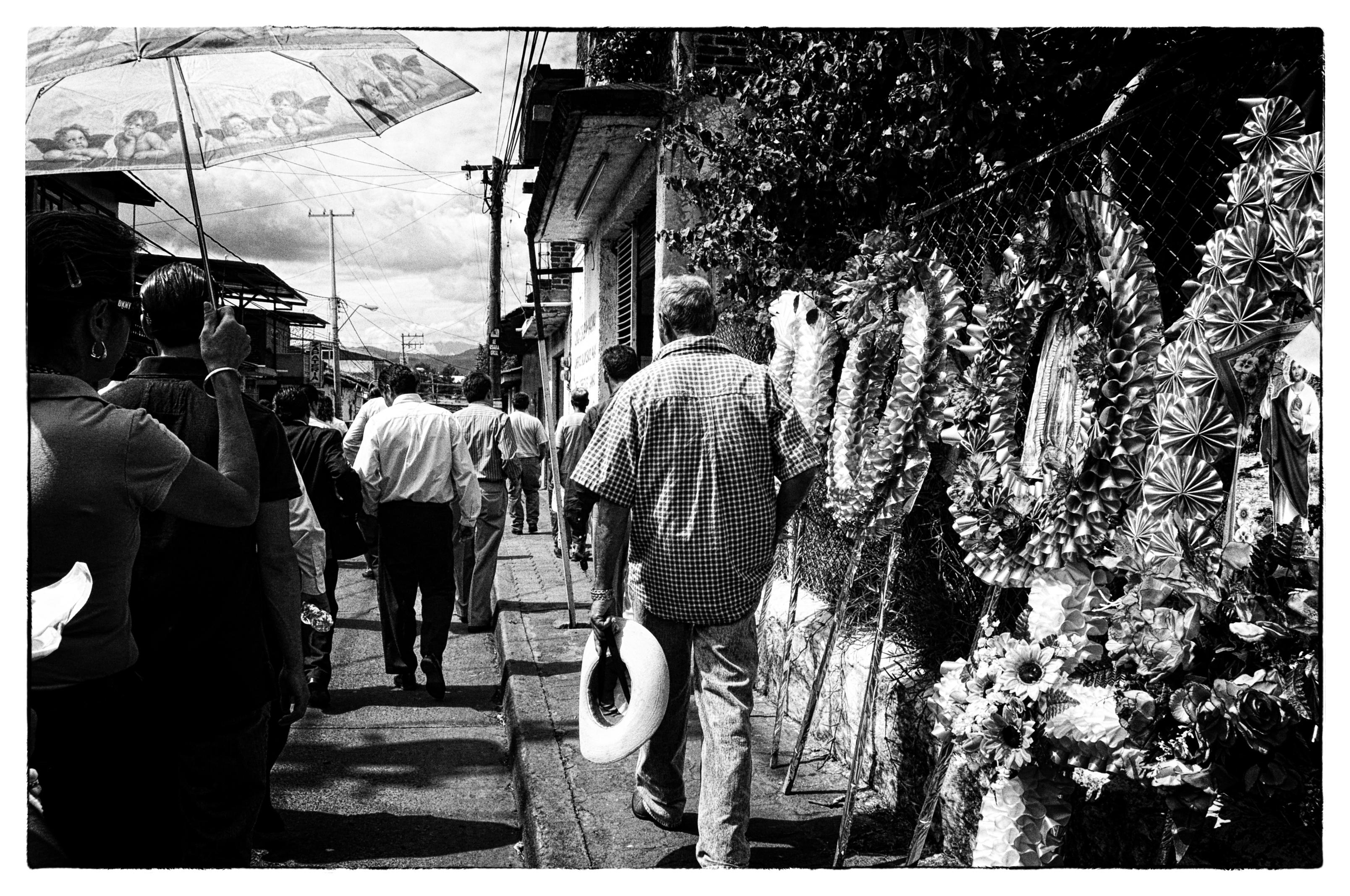 Rumbo al cementerio
