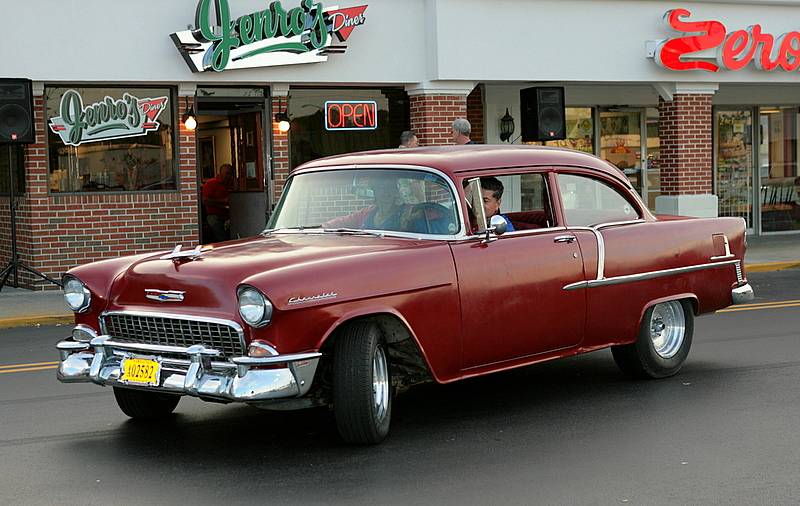 1955 Cheverolet Biscayne 2dr sedan